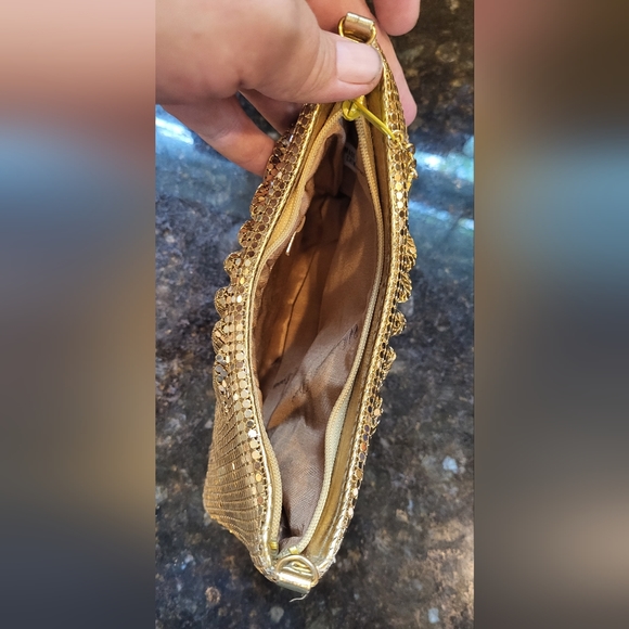 Whiting & Davis Gold Tone Mesh Bag - Picture 9 of 10